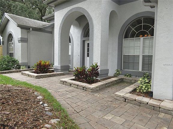 2nd image of 4411 Round Lake Ct