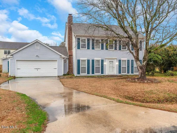 2801 Hobart Drive, Wilmington, NC 28405