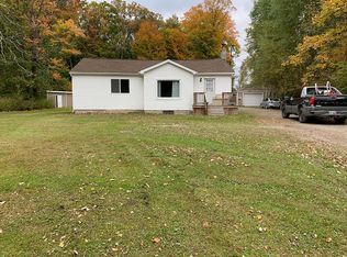 5876 Gratiot Ave, Saint Clair, MI 48079