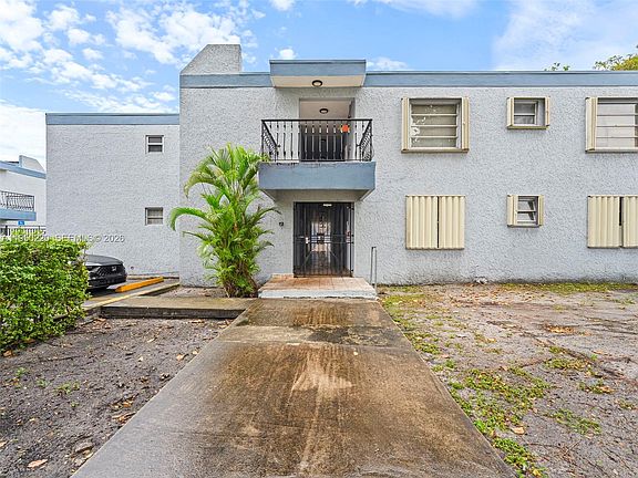 2nd image of 3001 SW 2nd St APT 209C