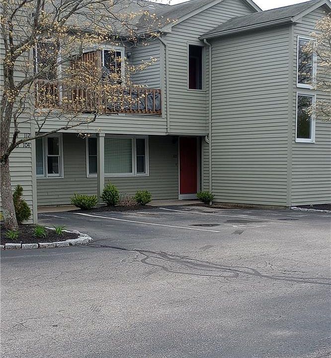 1st image of 10 East St APT 105