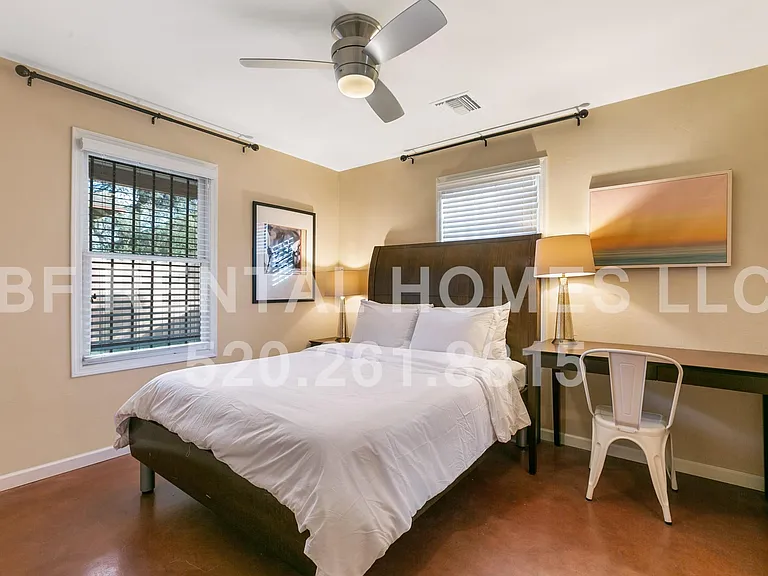 1040 N Arizona Ave — Photo 20
