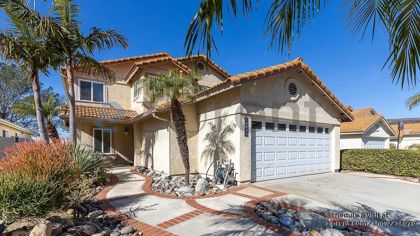 3 bed, 2.5 bath, 1810 sqft, $4,600 — Photo 1