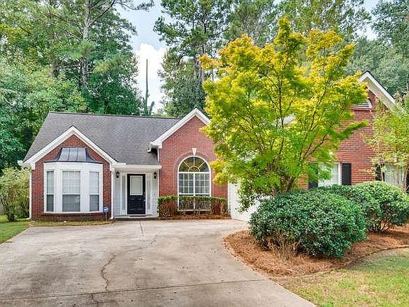 4th image of 410 Sunnyside Dr