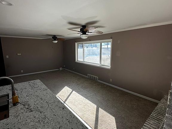 5th image of 1517 Harris Dr