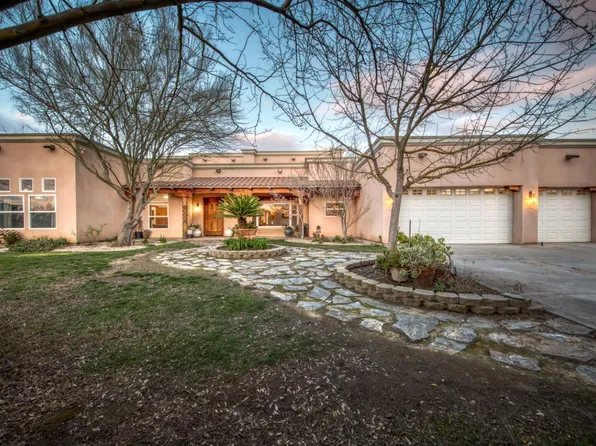 17433 El Dorado Dr, Madera, CA 93636