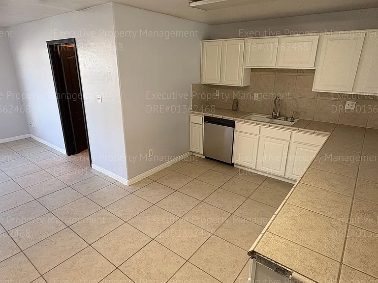 12108 Flat Iron Ct — Photo 36