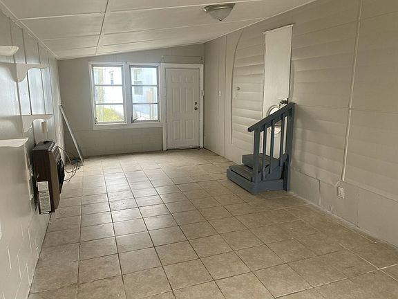 2nd image of 50 Circle Dr #41