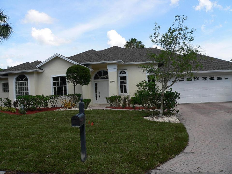 1st image of 4211 SW Oakhaven Ln
