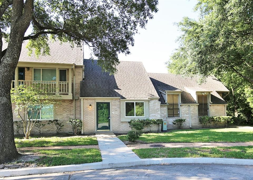 1st image of 2119 E Weldon Dr
