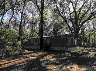 157 Woodland Dr, Crawfordville, FL 32327