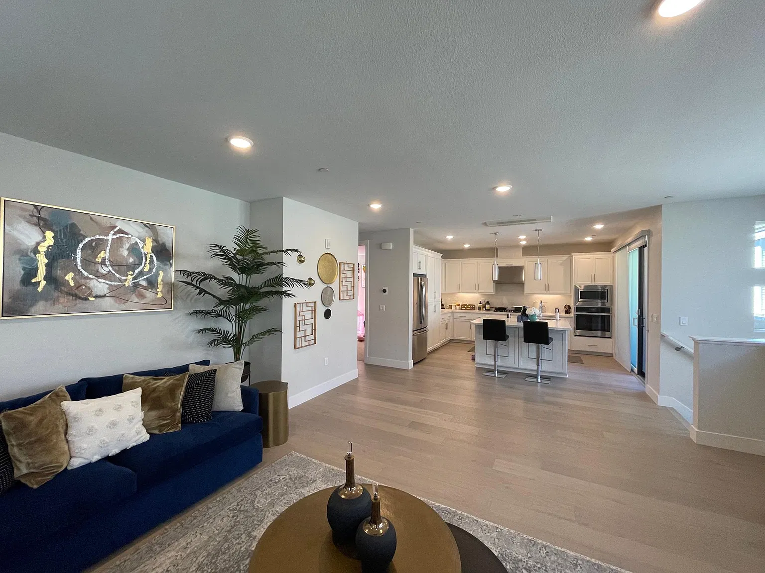 2950 Sanor Pl — Photo 3
