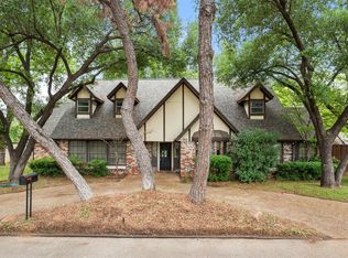 1501 Scots Wood Dr, Arlington, TX 76015