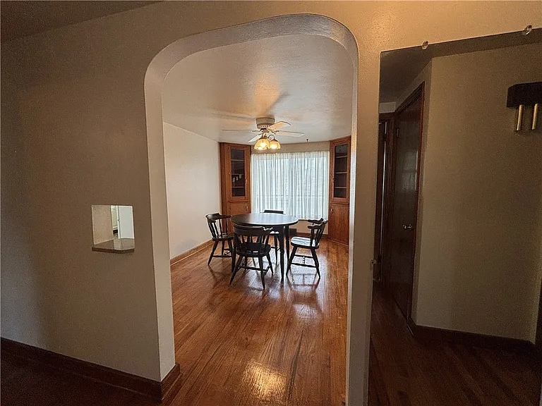 809 Carbon Rd — Photo 40