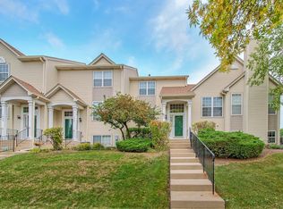 1602 Silvergate Ct, Gurnee, IL 60031