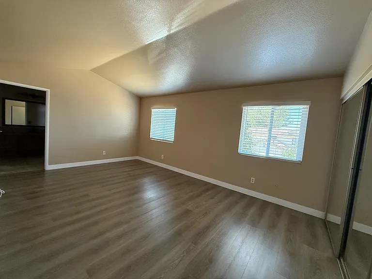 43834 Easy St — Photo 12