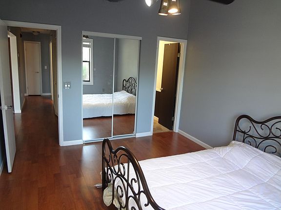 2nd image of 2446 Seabury Pl N