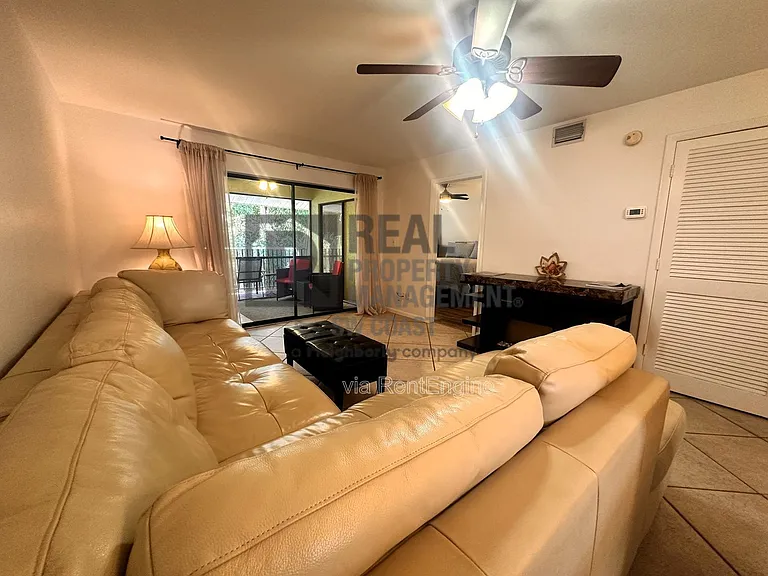 28100 Pine Haven Way #5 — Photo 12