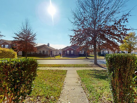 4th image of 3664 Blaze Dr