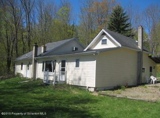 226 Chivers Rd, Lake Ariel, PA 18436