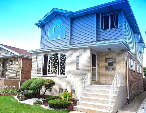 1st image of 6018 S Mulligan Ave