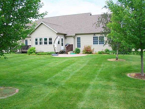 3rd image of 2310 W Chandler Ct