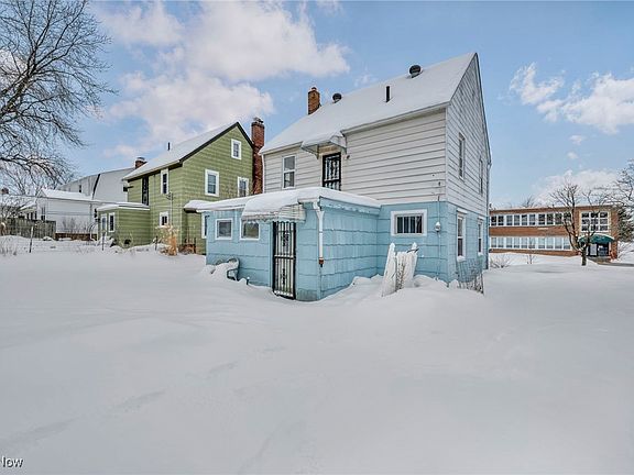 4th image of 123 Ellenwood Ave