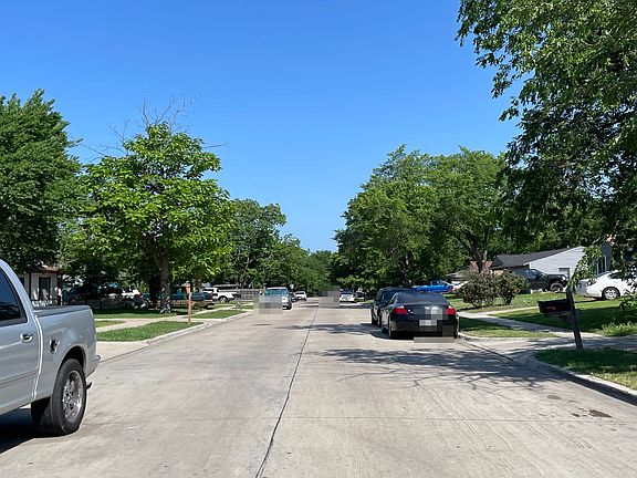 4th image of 1610 Kent Dr