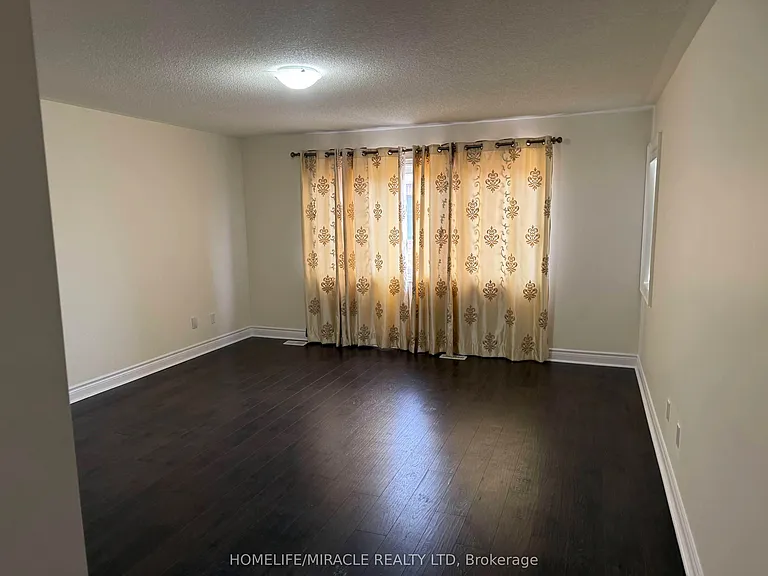 3 Elwin Rd — Photo 13