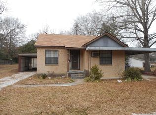 914 Reynolds St, Springhill, LA 71075