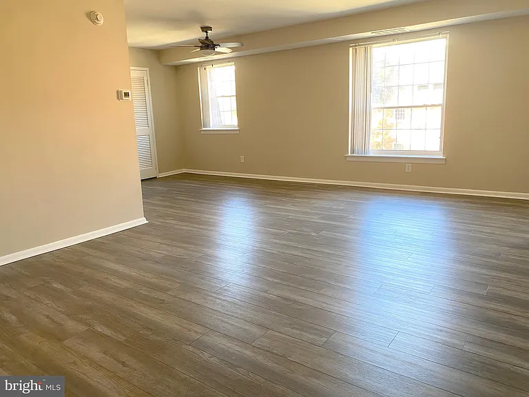 4000 Gypsy Ln #520 — Photo 7