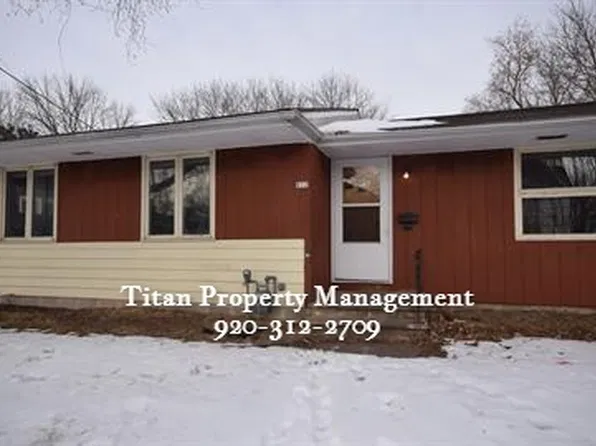 822 Woodland Ave, Oshkosh, WI 54901