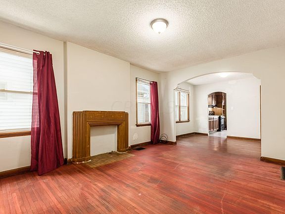 5th image of 1389 E 21st Ave