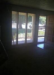 3rd image of 2867 Sierra St
