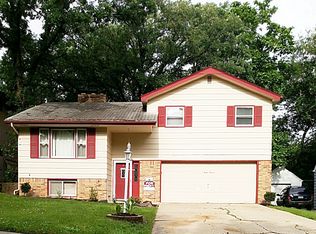 311 Morningside Dr, Rockford, IL 61108