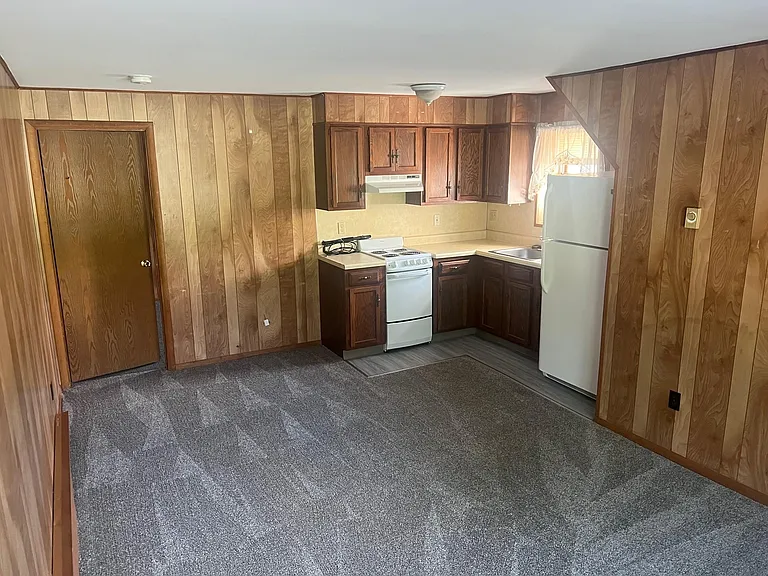 142 Old Loudon Rd #2 — Photo 4
