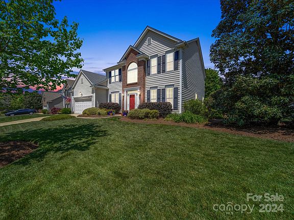 4th image of 6667 Kingbird Ct