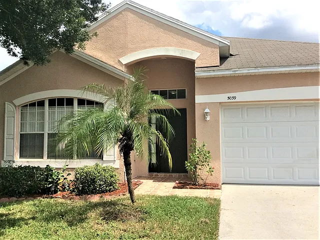 5039 Adair Oak Dr