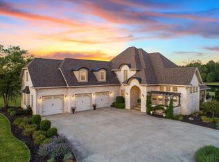 5604 N Lakeshore Dr, Muncie, IN 47304