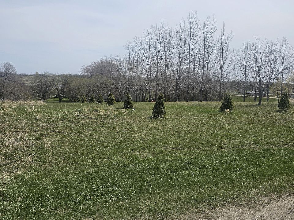 1st image of 3096 Lake Front Dr