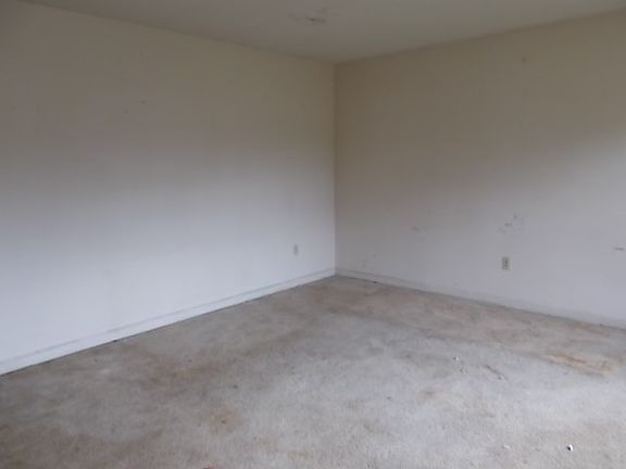 2nd image of 157 Willow Ct