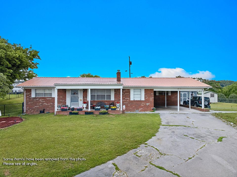 1st image of 222 Rose Dr