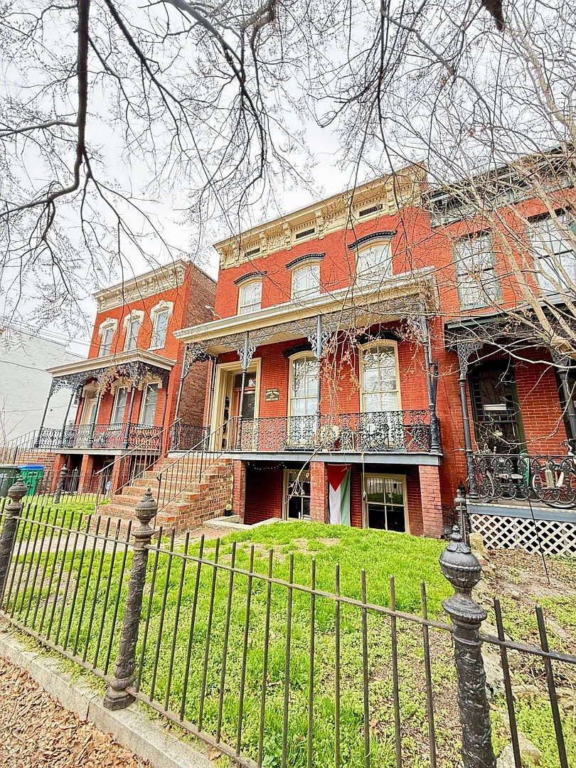Building Photo - 112 W Clay St #3