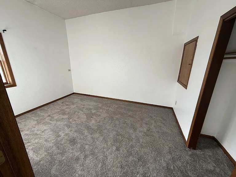 104 W Main St #5 — Photo 6
