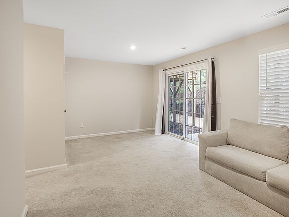 5th image of 411 Cross Country Way #1