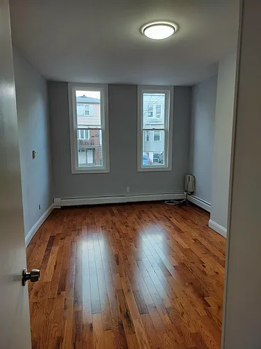 352 New York Ave #1/1L Photo 1