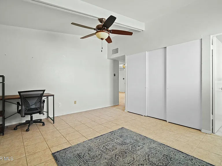 5505 Martin Ln — Photo 18