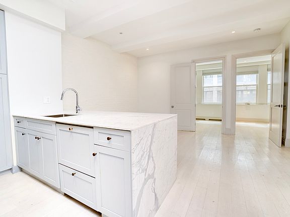 2nd image of 43 W 27th St APT 9F