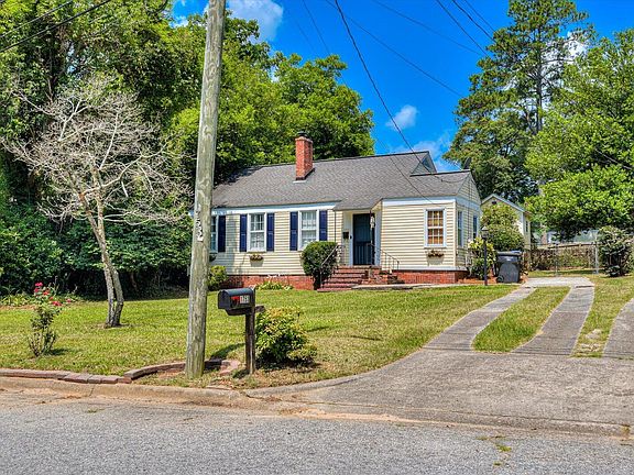 3rd image of 1753 King Woods Drive