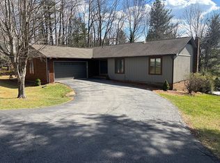 556 Appalachian Dr, Boone, NC 28607